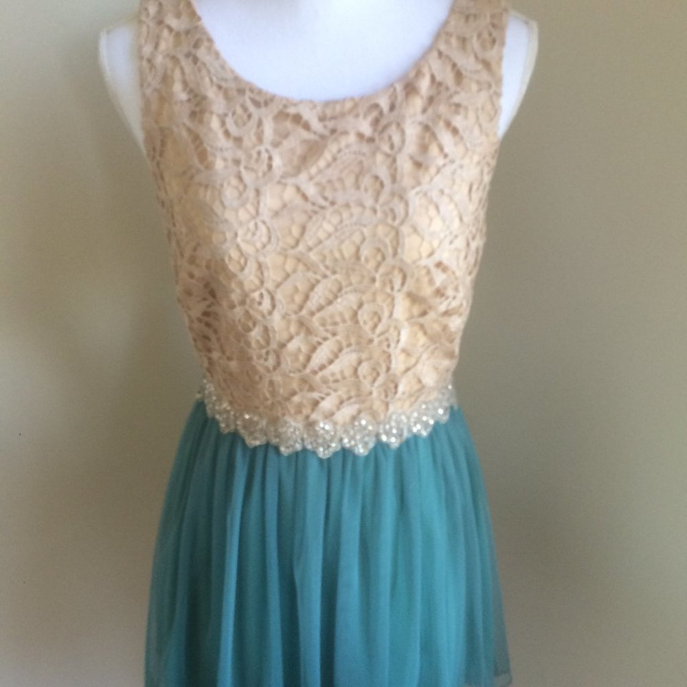 Teal and Beige Lace and Sequin Short Dress Size 7